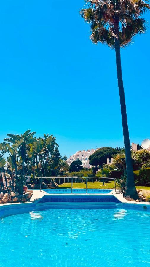 Modern Garden Apartment With A Fantastic Sea View And A Private Garden Sitio de Calahonda Exteriör bild