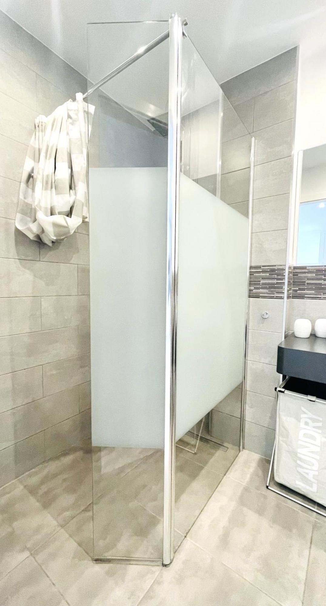 Modern Garden Apartment With A Fantastic Sea View And A Private Garden Sitio de Calahonda Exteriör bild